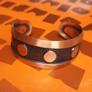 Vintage • '60s Bell Copper cuff bracelet